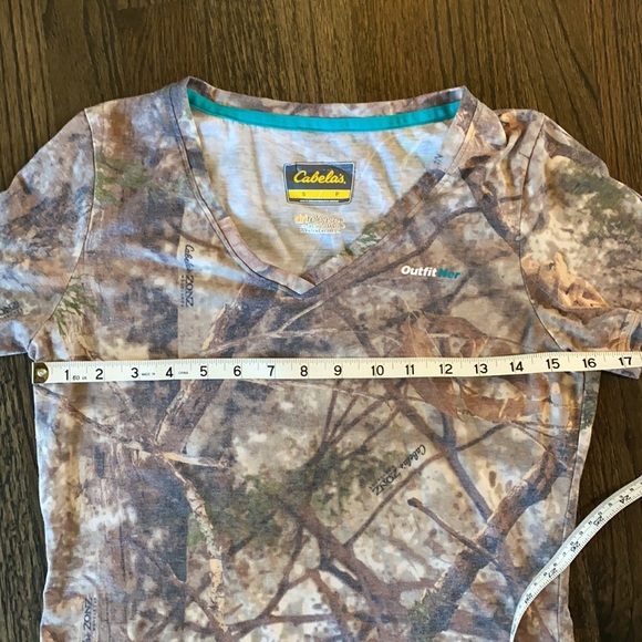 Cabela’s Camo Dri Release with Freshguard Outfit Her Small Shirt VGUC - Picture 5 of 8